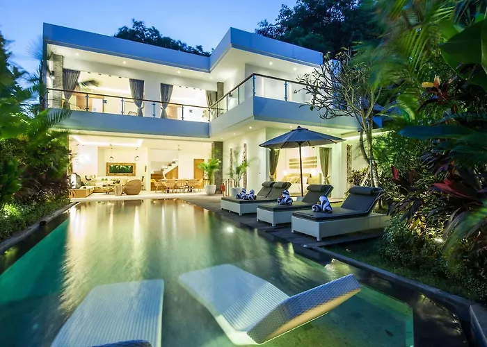 Amazing 4 Bd Villa In The Heart Of Seminyak