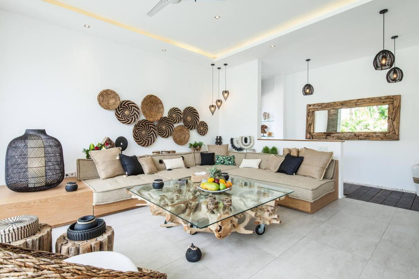 Amazing 4 Bd In The Heart Of Seminyak (Bali)